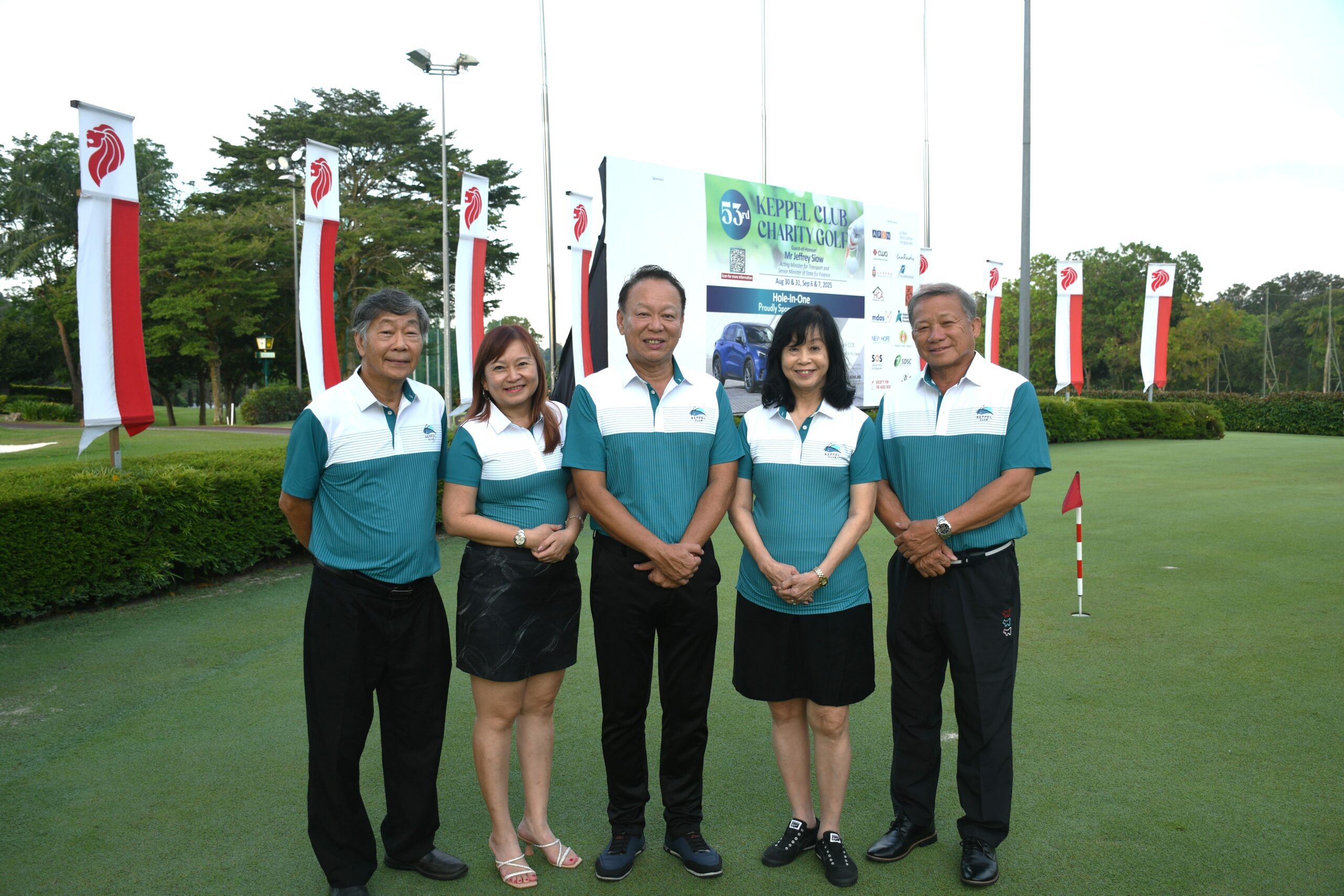 Swimming and Entertainment Sub-Committee From left, Dr Khoo Ih Chu, Ms Vivien Kuan Wei Wen, Mr Bob Wong (Convenor), Ms Doris Soh, and Mr Steven Cheong. Absent: Mr Chor Chong Leen.
